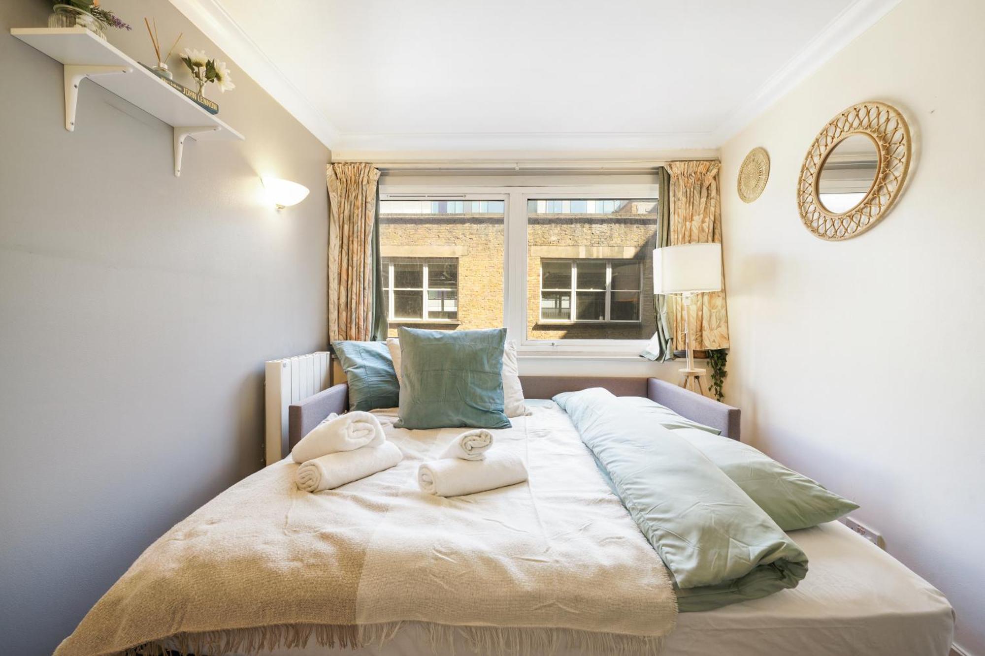 Calling I Stylish 2br In Apartment London
